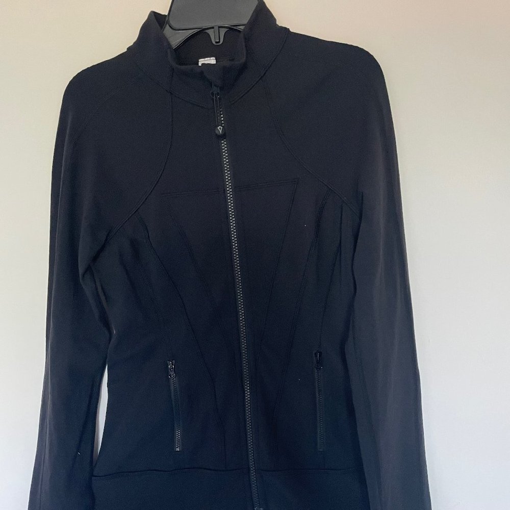 Ivivva define jacket girls size 14